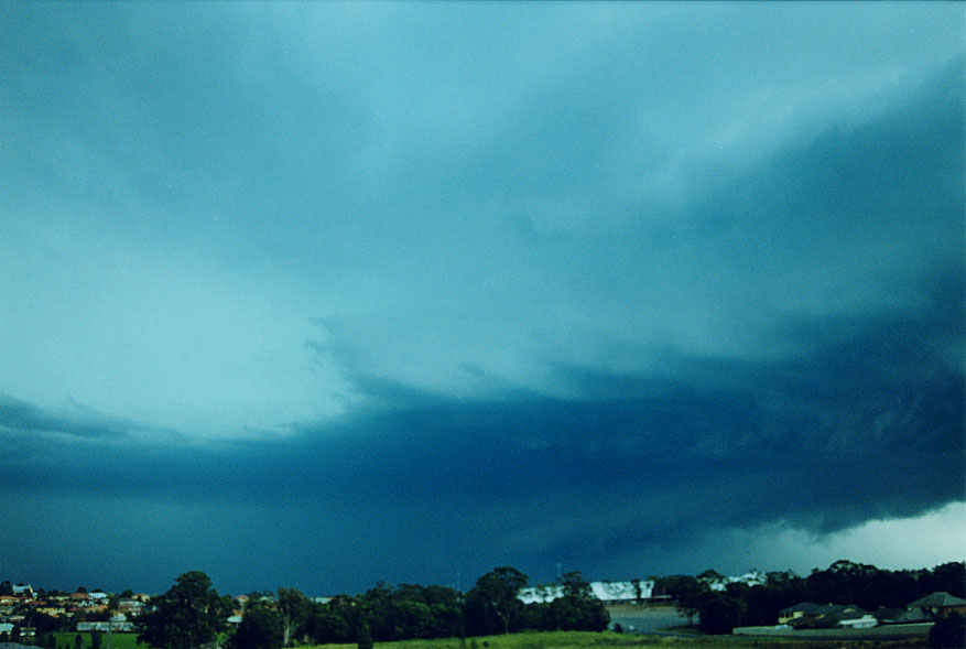 wallcloud thunderstorm_wall_cloud : Parklea, NSW   2 February 2005