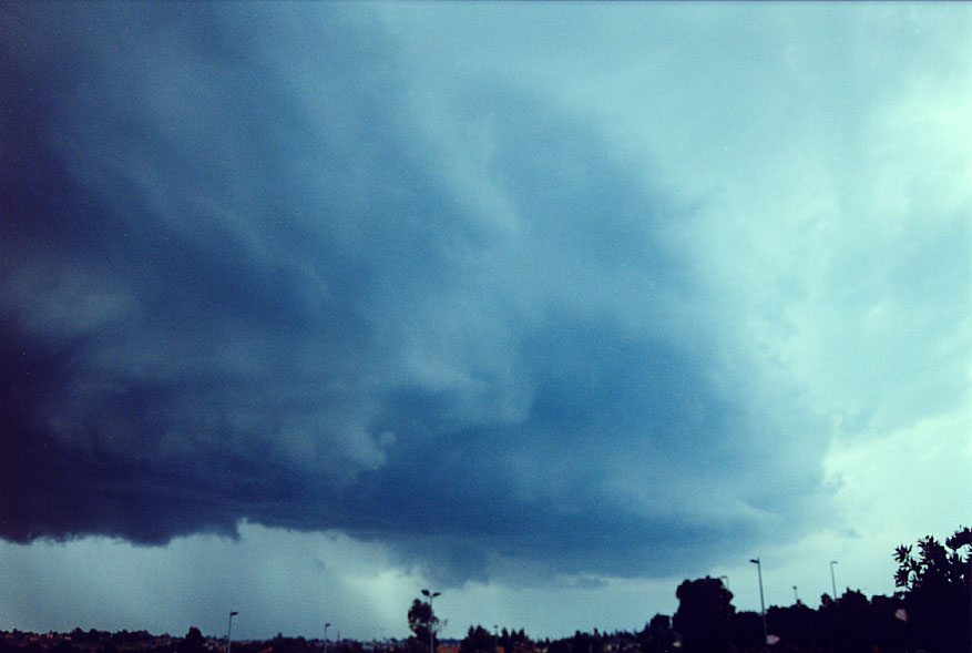 cumulonimbus supercell_thunderstorm : Parklea, NSW   2 February 2005