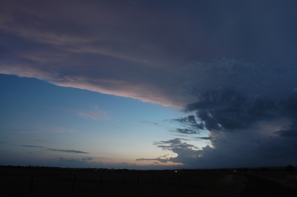 thunderstorm cumulonimbus_incus : Casino, NSW   22 February 2005