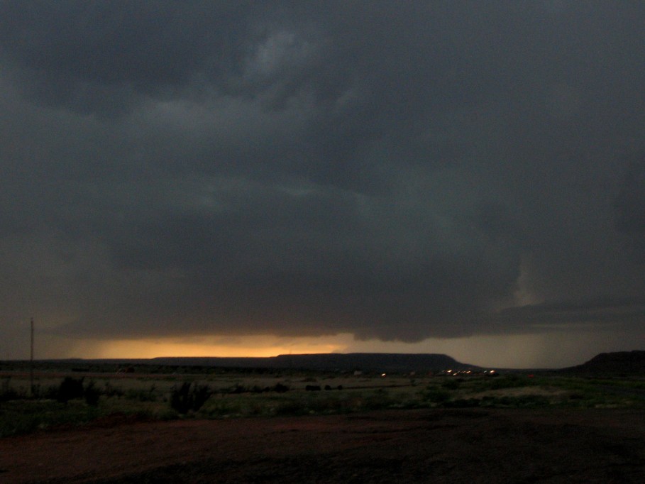 cumulonimbus supercell_thunderstorm : near Newkirk, New Mexico, USA   25 May 2005