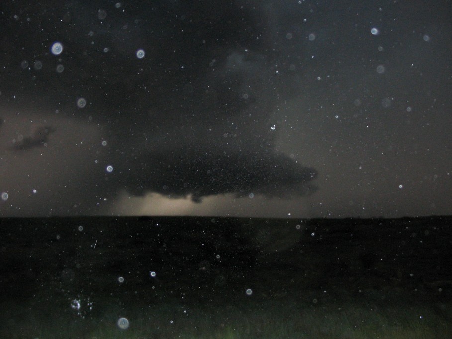 cumulonimbus supercell_thunderstorm : S of Santa Rosa, New Mexico, USA   25 May 2005