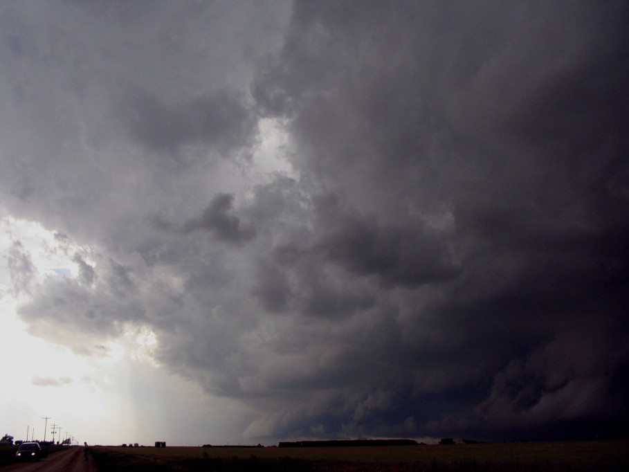 cumulonimbus thunderstorm_base : near Dimmit, Texas, USA   31 May 2005