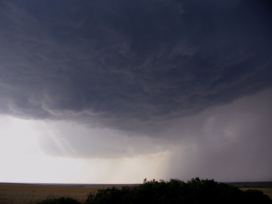 raincascade precipitation_cascade : Colby, Kansas, USA   6 June 2005
