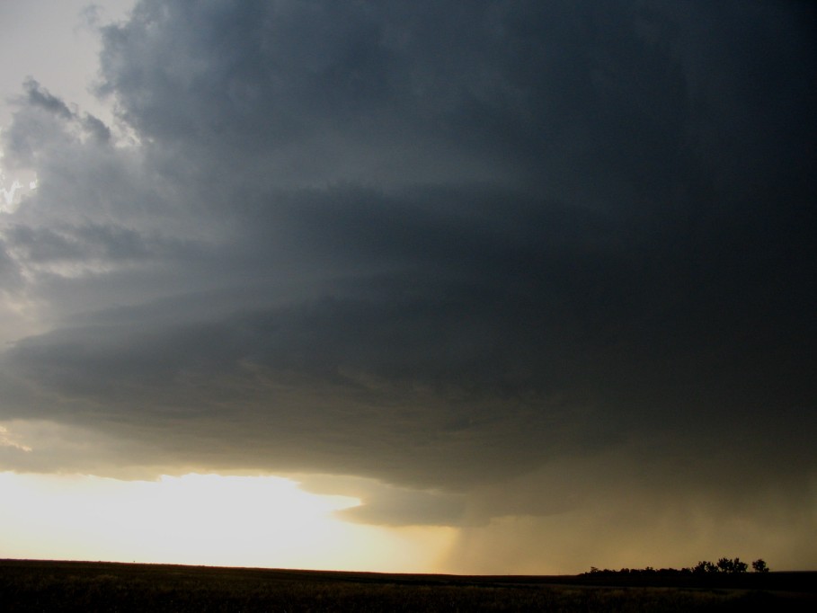 raincascade precipitation_cascade : Lebanon, Nebraska, USA   6 June 2005