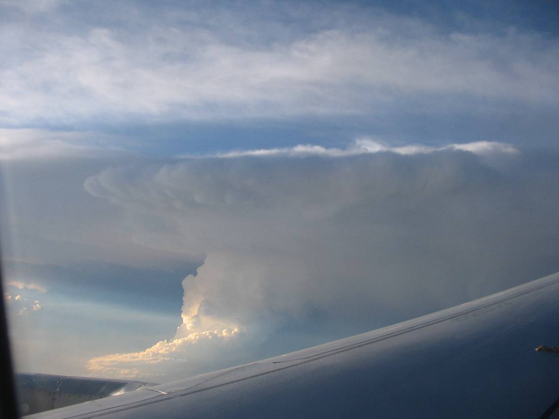 cumulonimbus supercell_thunderstorm : above W Texas, USA   9 June 2005