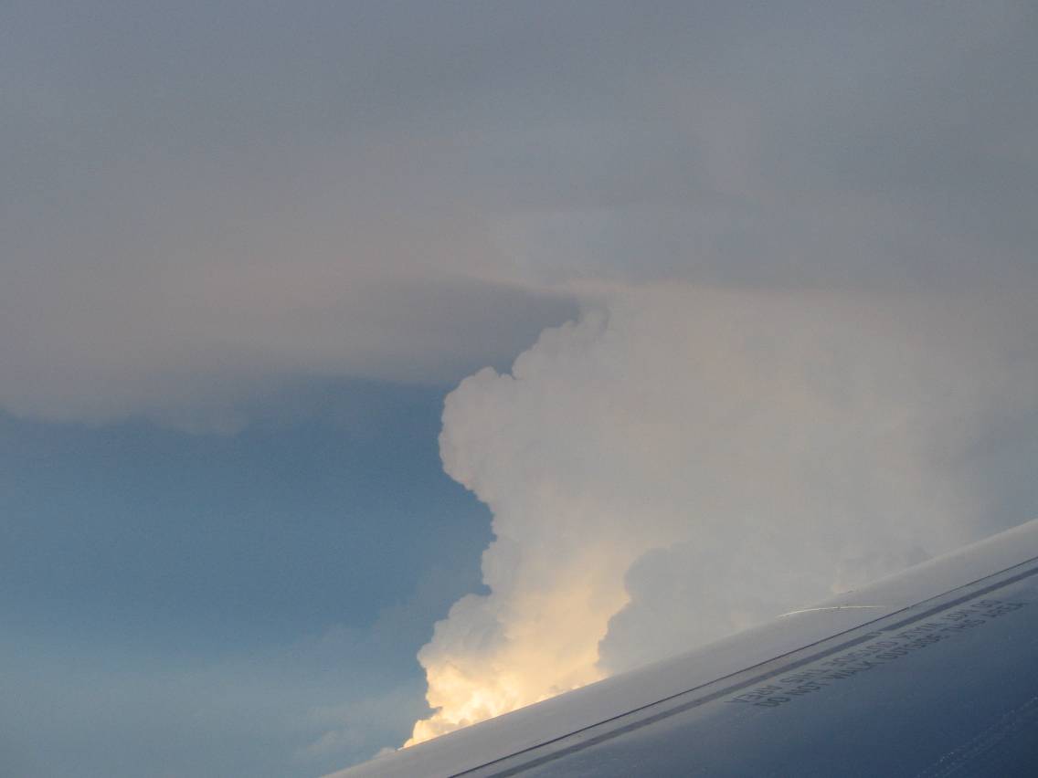 cumulonimbus supercell_thunderstorm : above W Texas, USA   9 June 2005