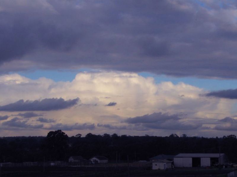 stratocumulus stratocumulus_cloud : Schofields, NSW   26 June 2005