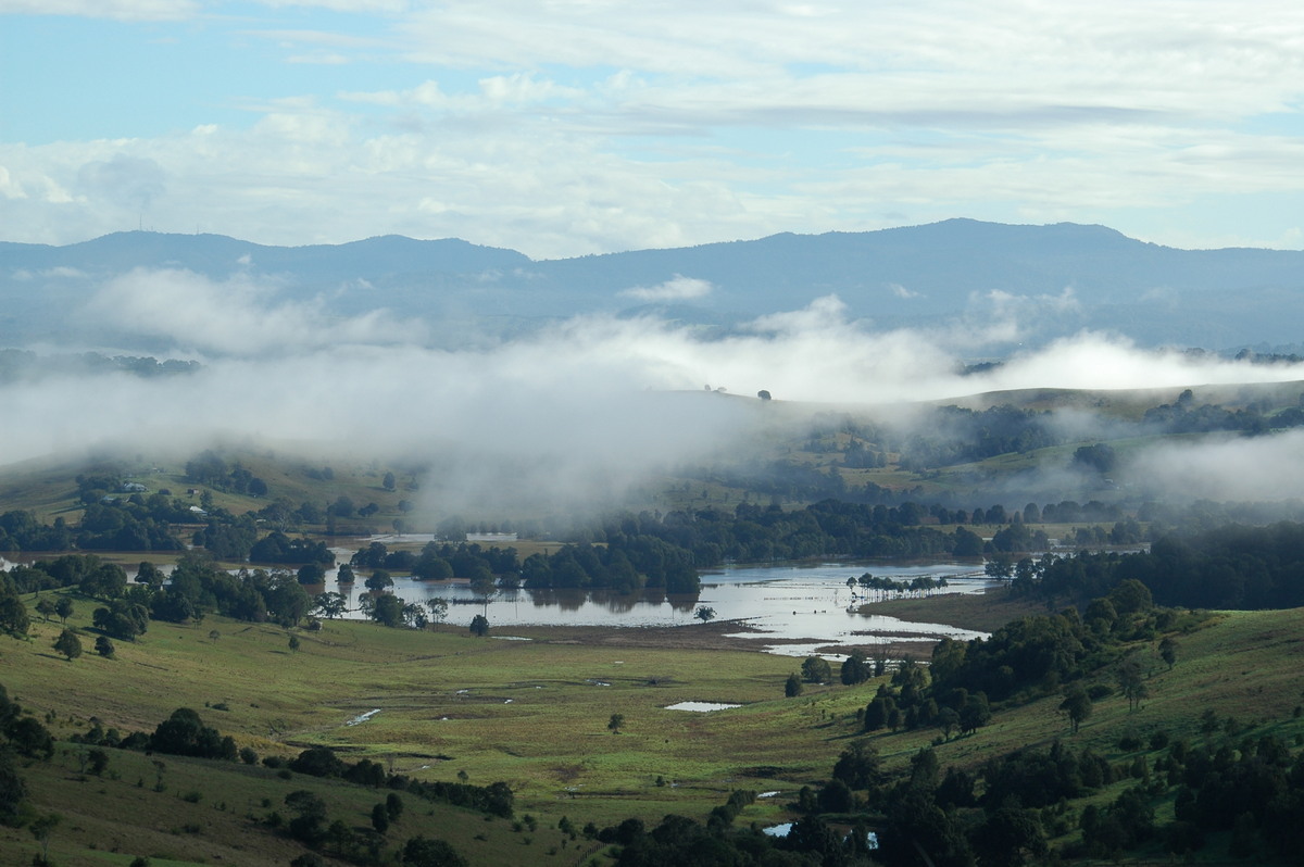 flashflooding flood_pictures : McLeans Ridges, NSW   1 July 2005