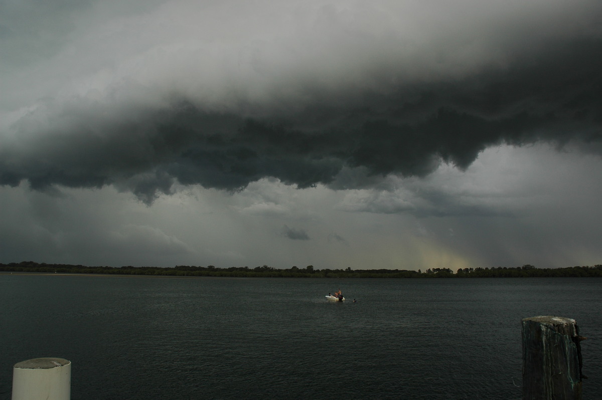 shelfcloud shelf_cloud : Ballina, NSW   4 September 2005