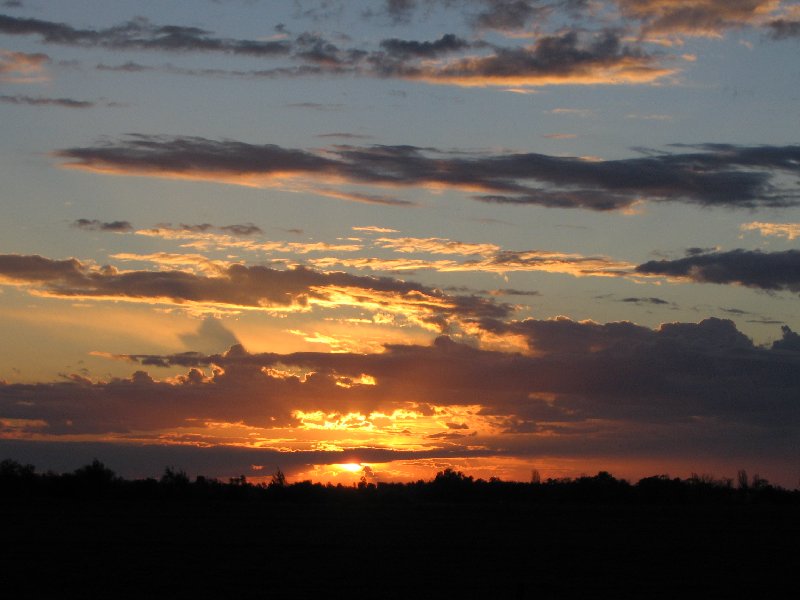 altocumulus castellanus : NW of Griffith, NSW   9 September 2005