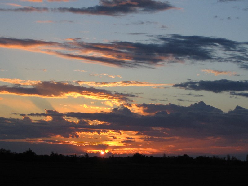 sunset sunset_pictures : NW of Griffith, NSW   9 September 2005