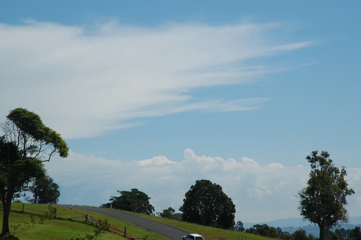 anvil thunderstorm_anvils : McLeans Ridges, NSW   27 September 2005