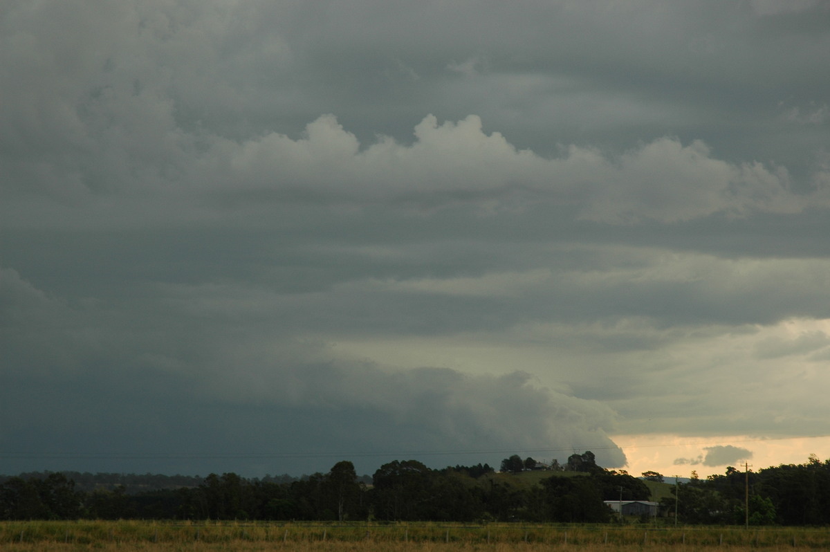 shelfcloud shelf_cloud : N of Casino, NSW   27 September 2005