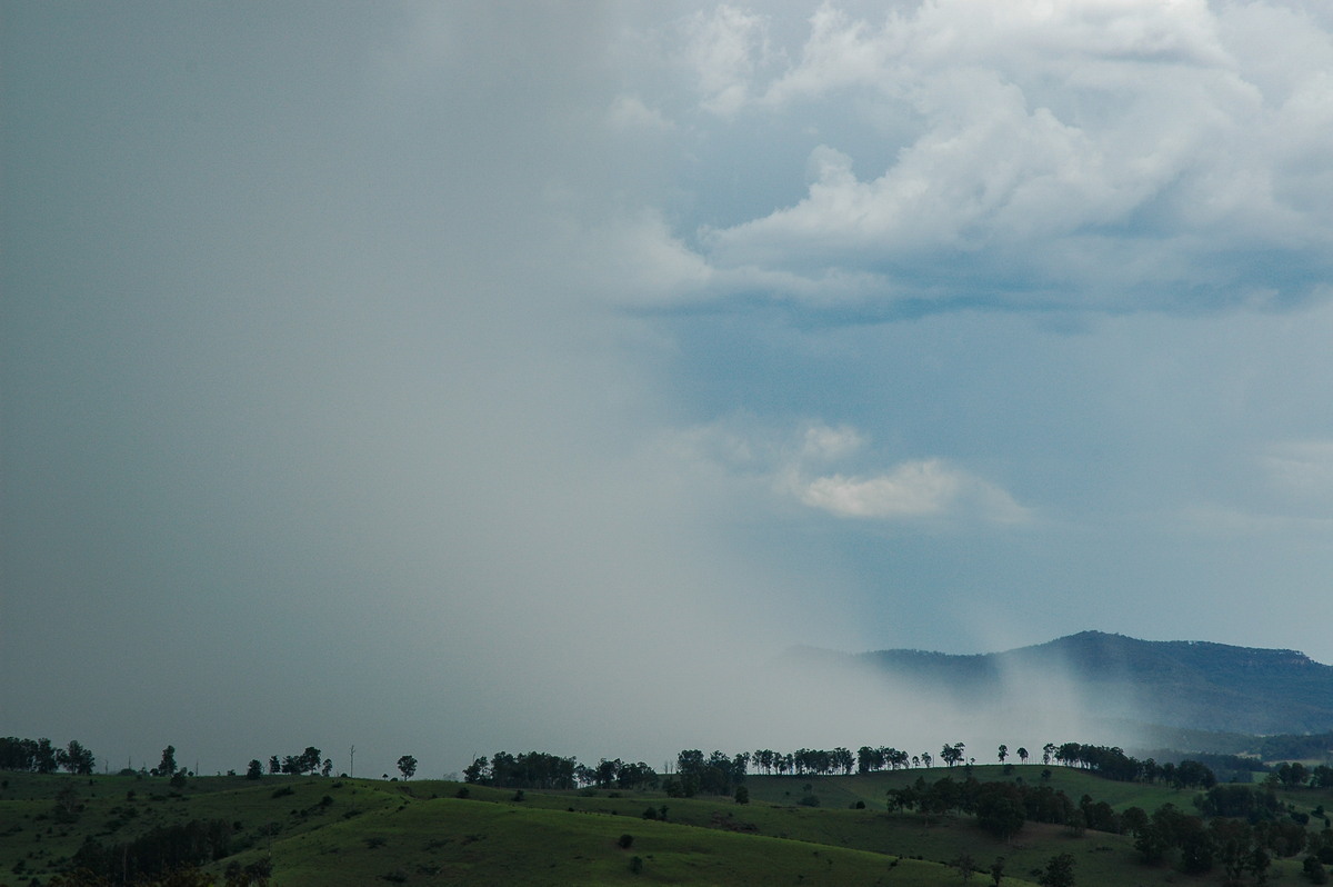 microburst micro_burst : Mallanganee NSW   20 November 2005