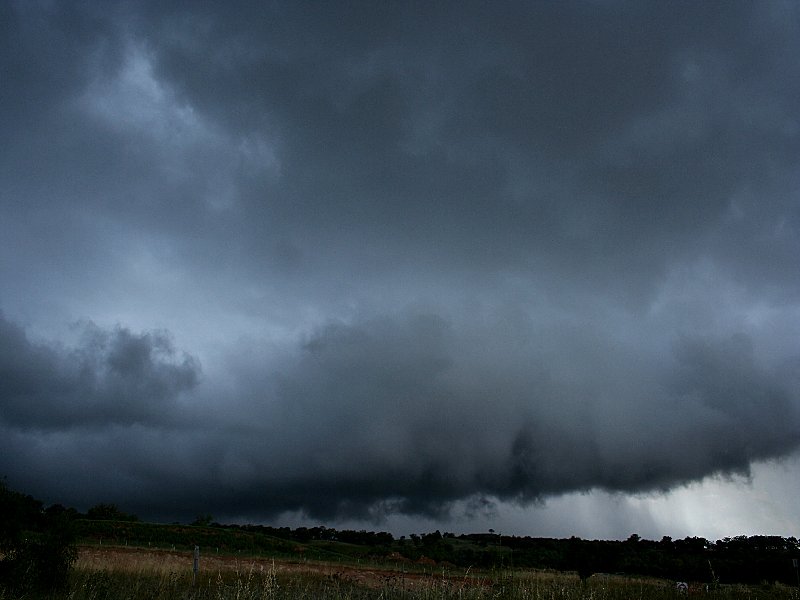 cumulonimbus supercell_thunderstorm : S of Coonabarabran, NSW   25 November 2005