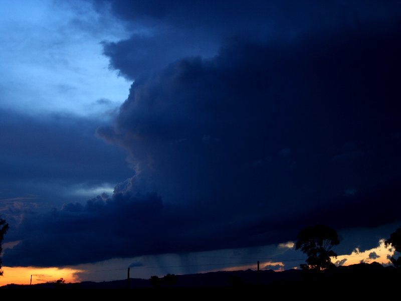 thunderstorm cumulonimbus_incus : Coonabarabran, NSW   25 November 2005