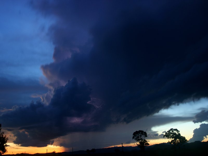 lightning lightning_bolts : Coonabarabran, NSW   25 November 2005