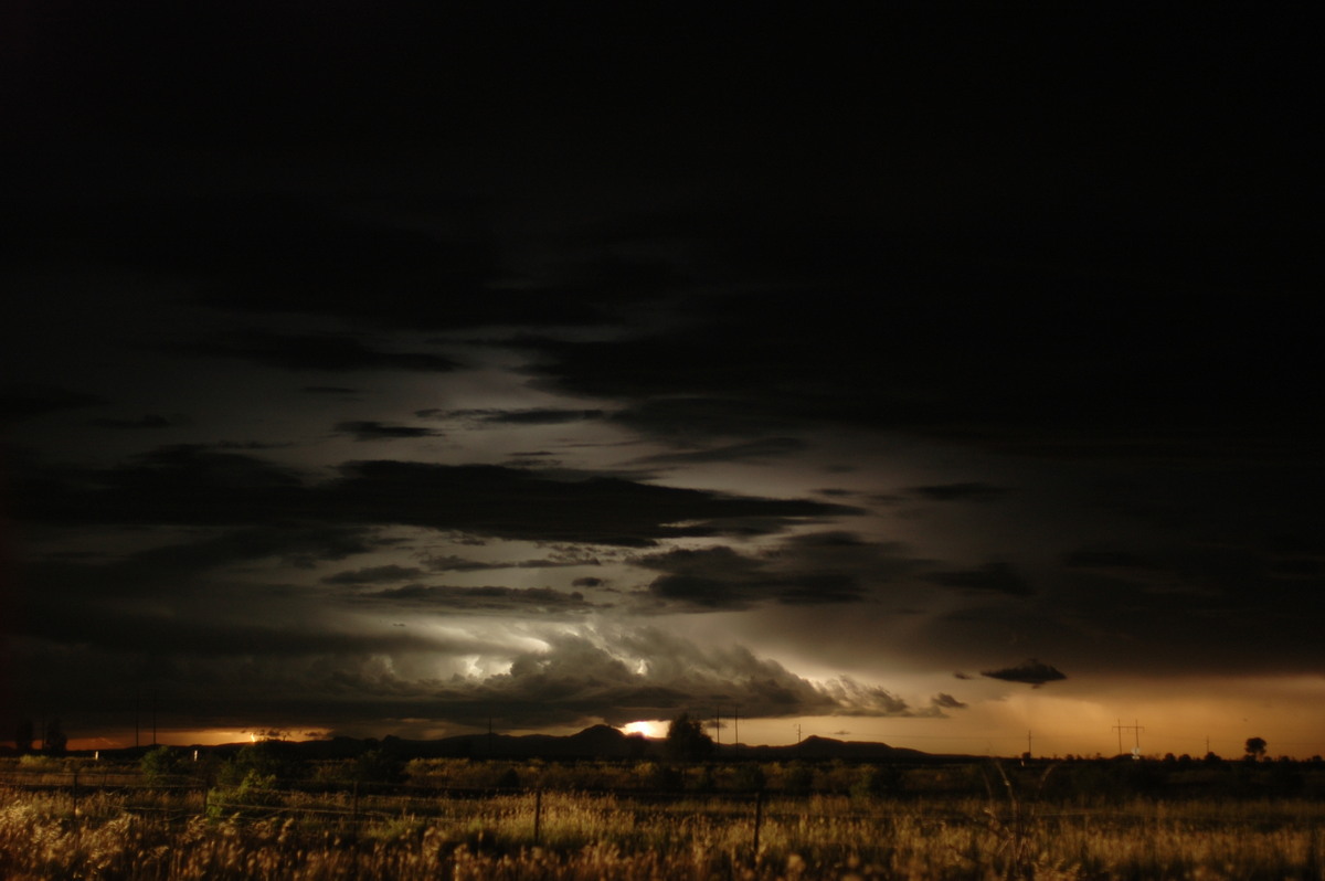 lightning lightning_bolts : Moree, NSW   26 November 2005