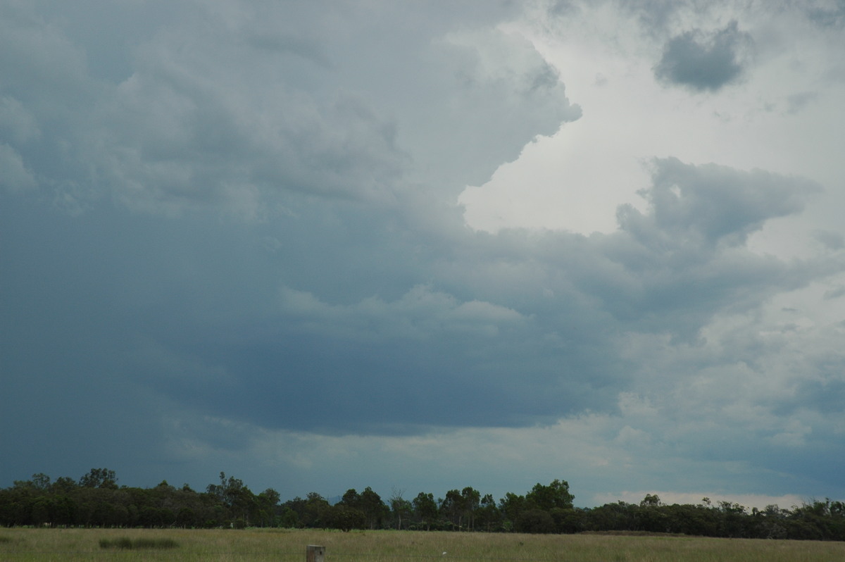 cumulonimbus thunderstorm_base : W of Brisbane, QLD   27 November 2005