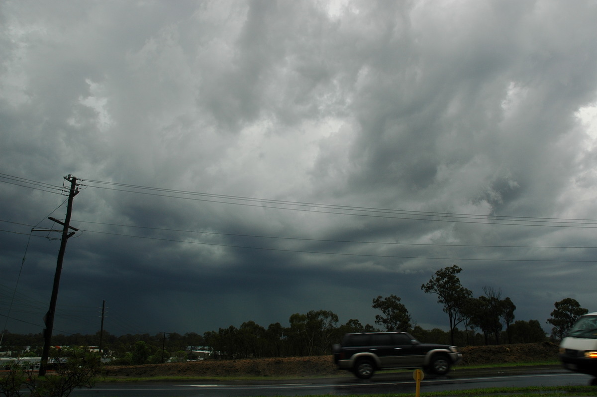 cumulonimbus thunderstorm_base : Brisbane, NSW   27 November 2005
