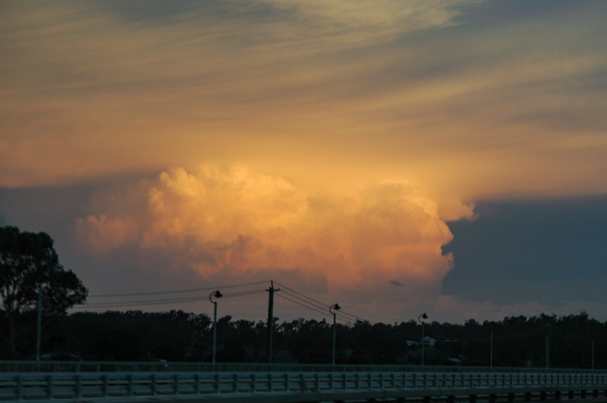 cumulonimbus supercell_thunderstorm : S of Brisbane, QLD   27 November 2005