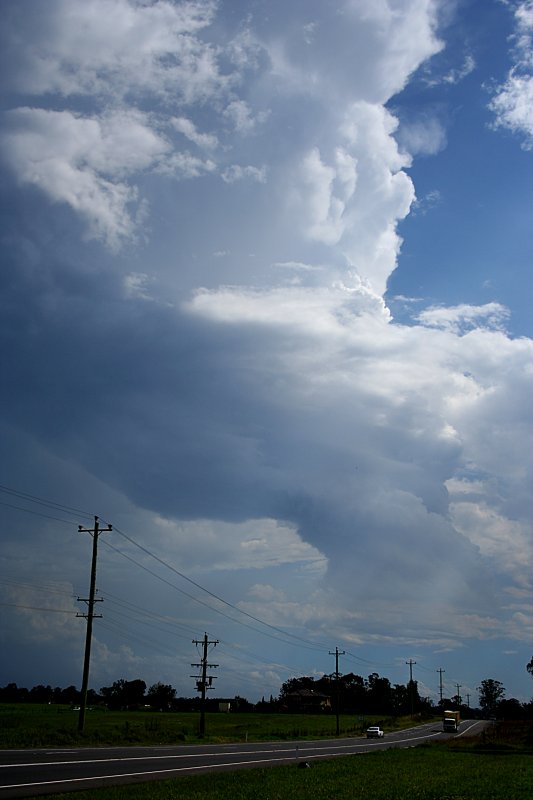 thunderstorm cumulonimbus_incus : Luddenham, NSW   1 December 2005