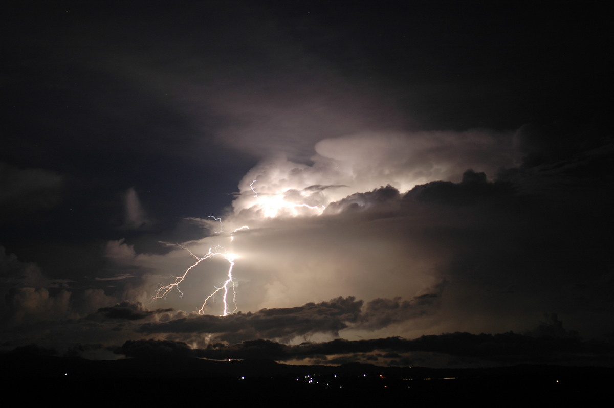 lightning lightning_bolts : McLeans Ridges, NSW   1 December 2005