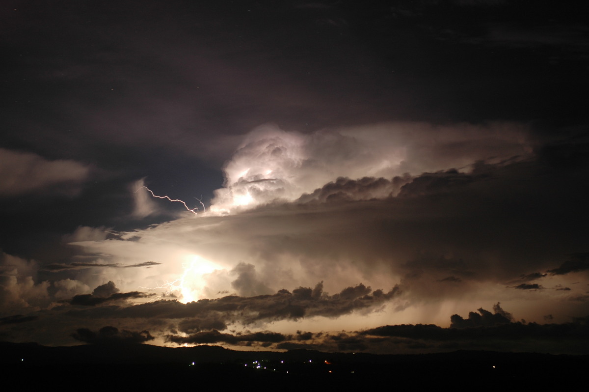 lightning lightning_bolts : McLeans Ridges, NSW   1 December 2005