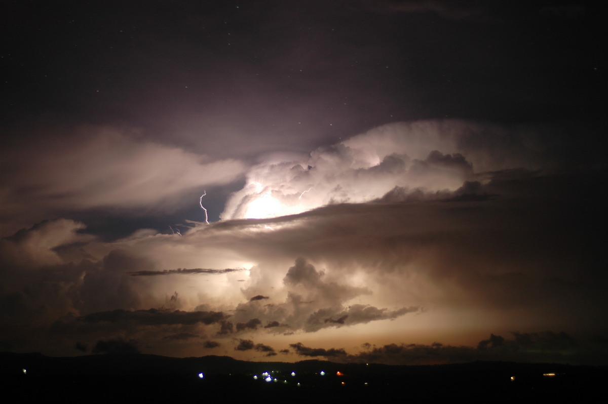 lightning lightning_bolts : McLeans Ridges, NSW   1 December 2005