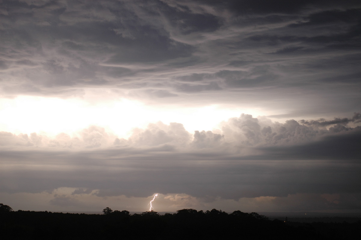 shelfcloud shelf_cloud : Tregeagle, NSW   7 December 2005