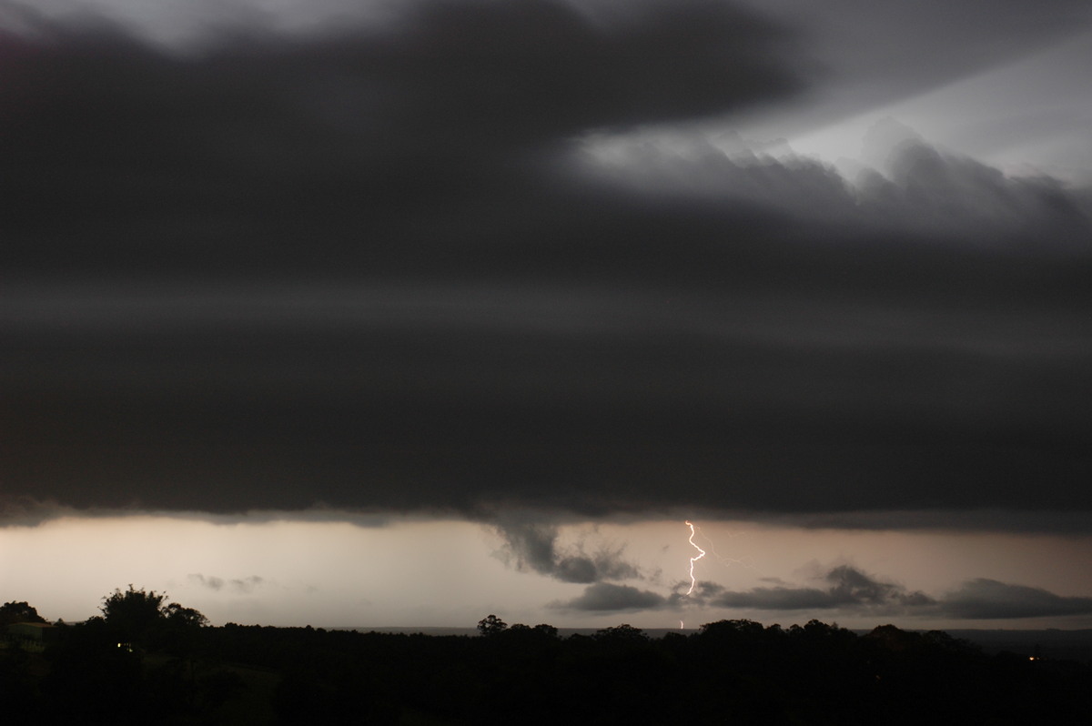 shelfcloud shelf_cloud : Tregeagle, NSW   7 December 2005