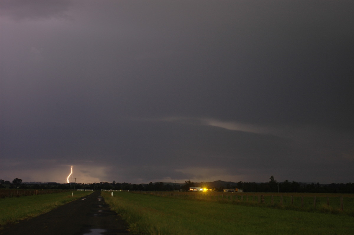 lightning lightning_bolts : near Casino, NSW   13 December 2005