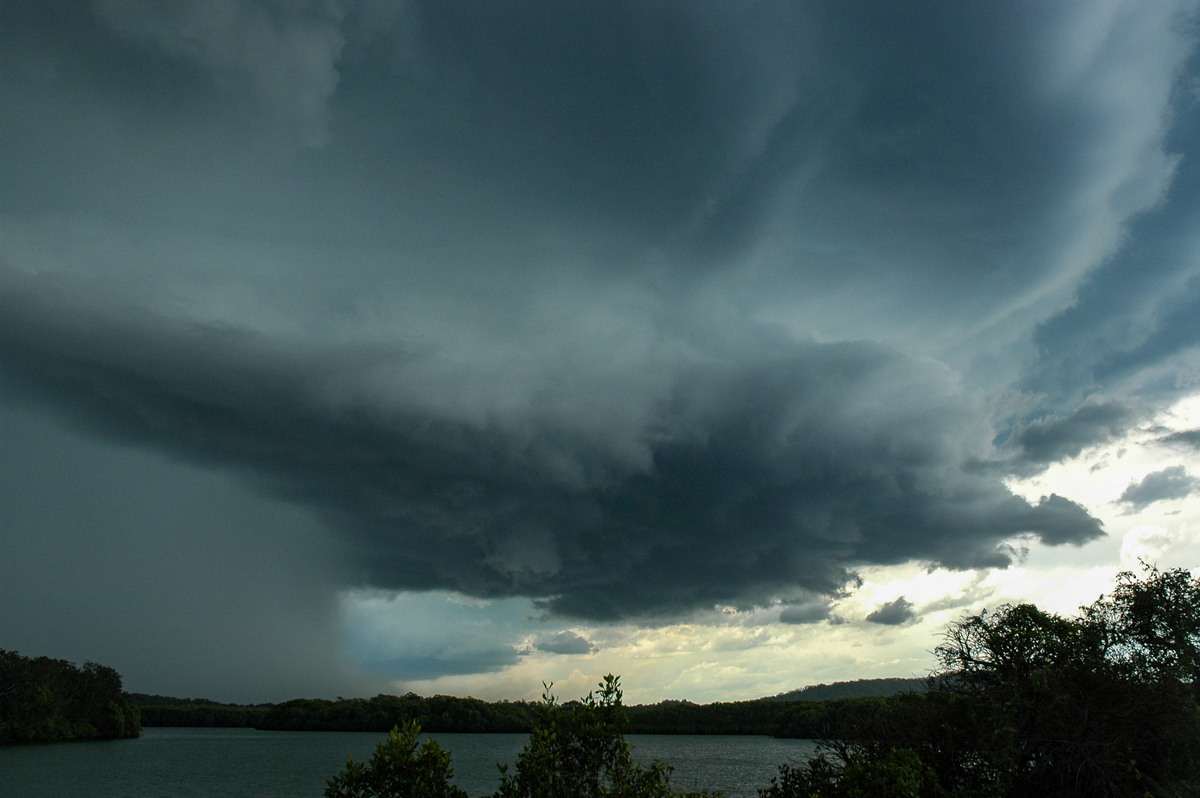 shelfcloud shelf_cloud : Broadwater, NSW   17 December 2005