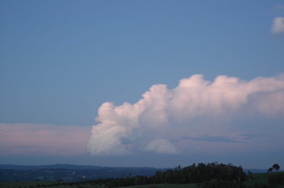 cumulonimbus supercell_thunderstorm : McLeans Ridges, NSW   17 December 2005