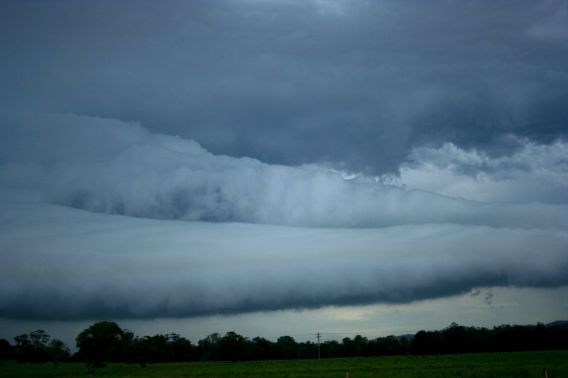 shelfcloud shelf_cloud : S of Nambucca Heads, NSW   28 December 2005