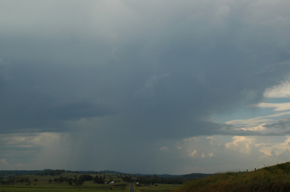 raincascade precipitation_cascade : NW of Lismore, NSW   3 January 2006