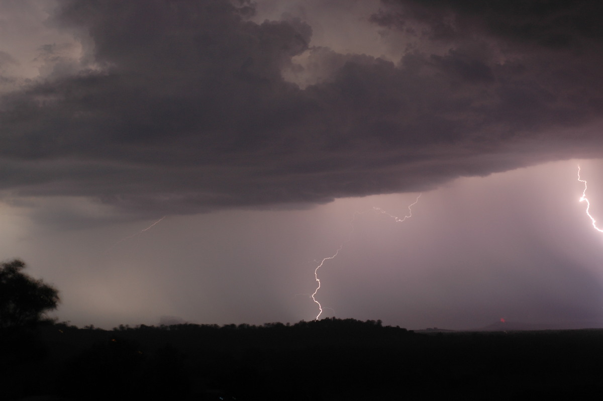 lightning lightning_bolts : Parrots Nest, NSW   3 January 2006