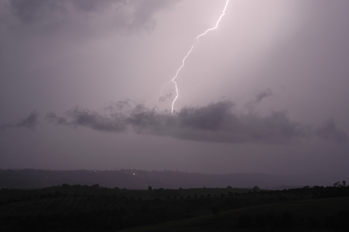 lightning lightning_bolts : McLeans Ridges, NSW   3 January 2006