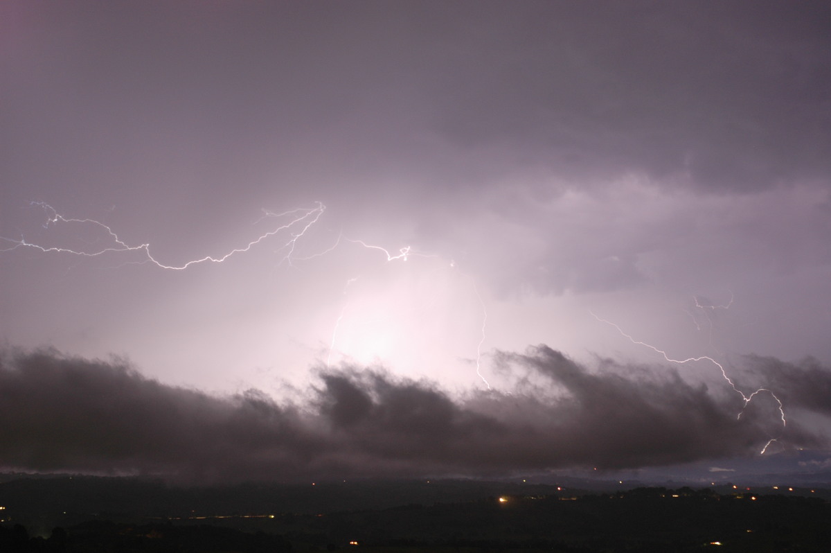 lightning lightning_bolts : McLeans Ridges, NSW   6 January 2006