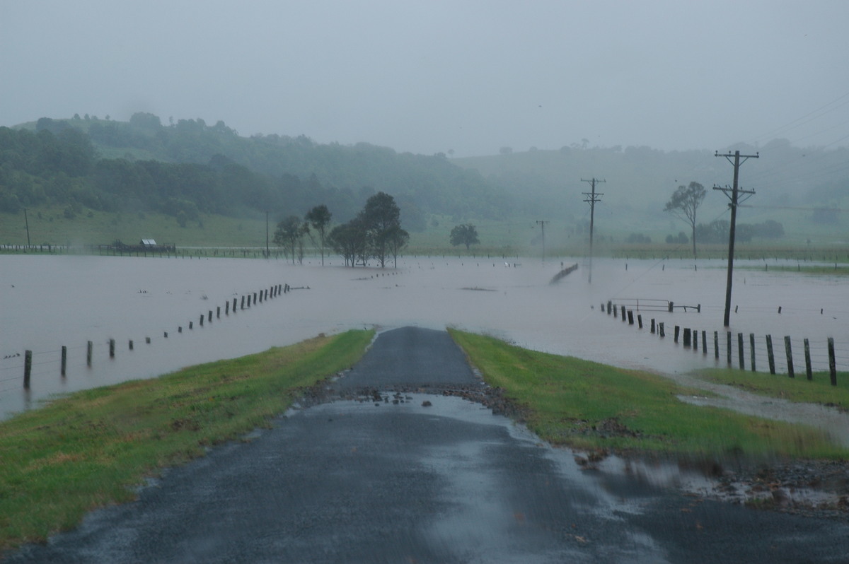 flashflooding flood_pictures : McLeans Ridges, NSW   19 January 2006