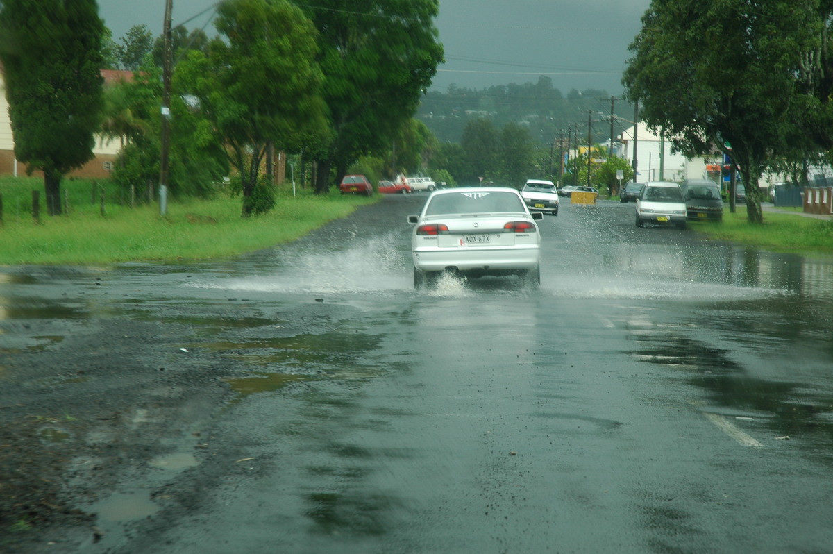 flashflooding flood_pictures : Lismore, NSW   20 January 2006