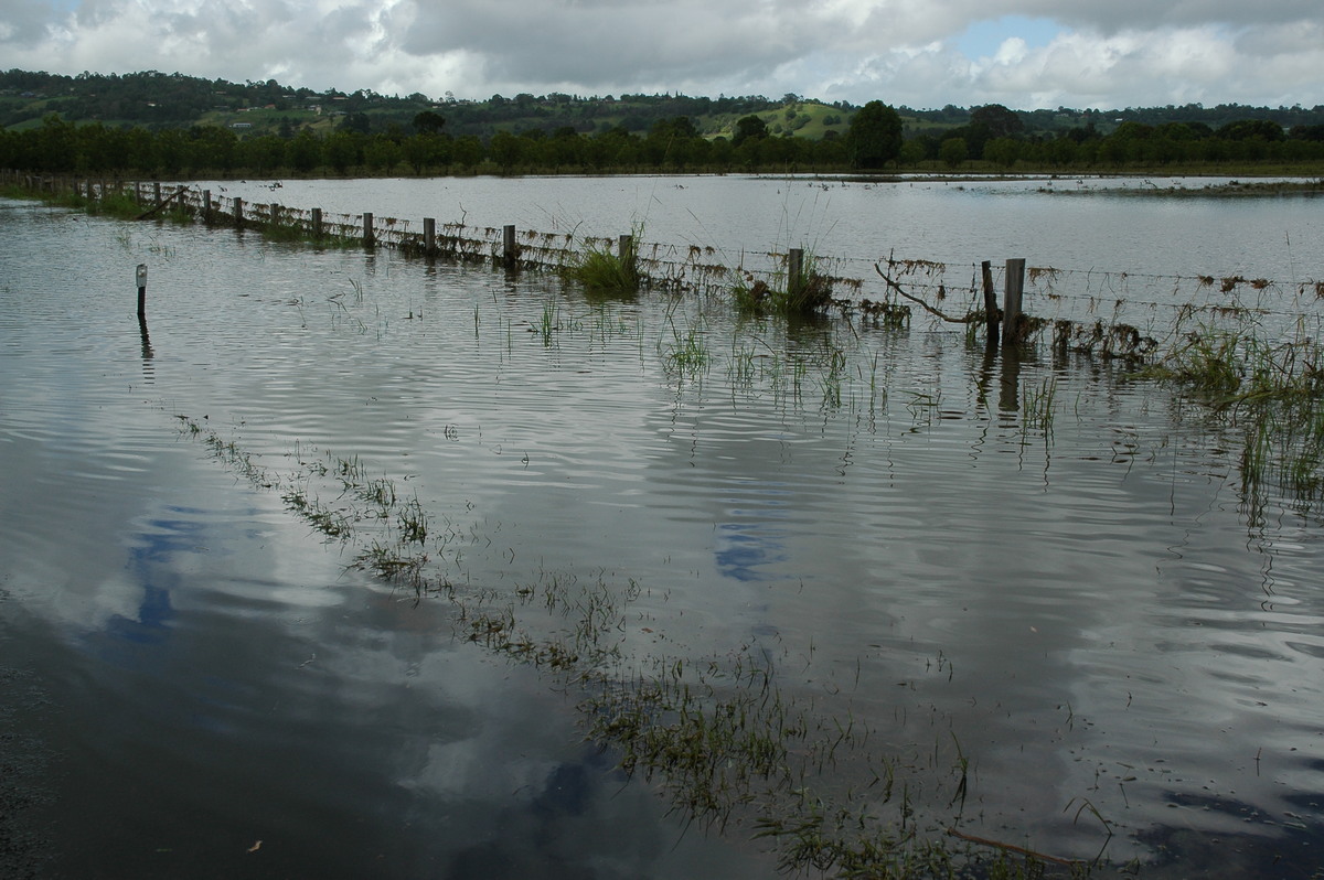 flashflooding flood_pictures : McLeans Ridges, NSW   21 January 2006