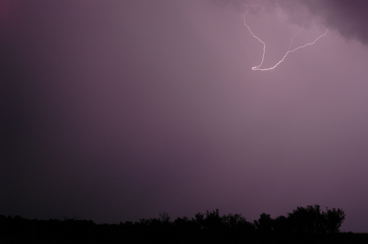 lightning lightning_bolts : near Bonshaw, NSW   4 February 2006