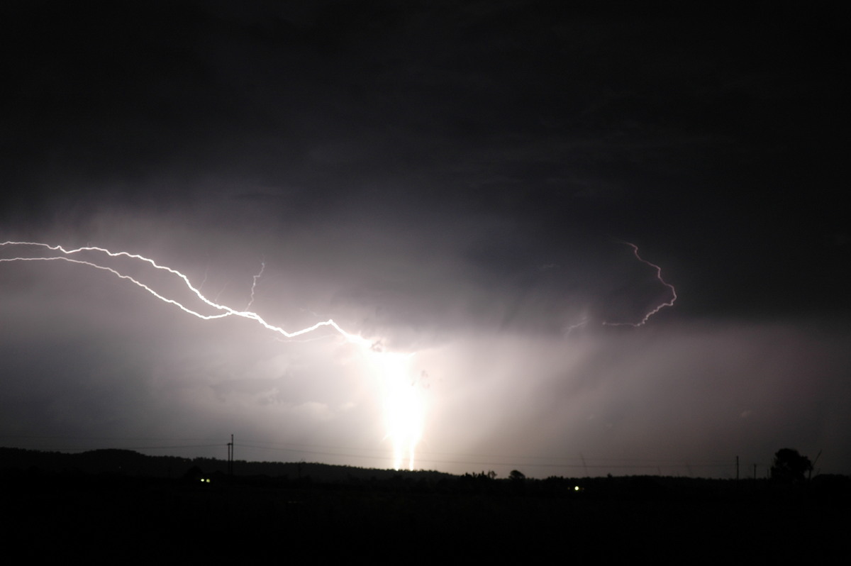 lightning lightning_bolts : Woodburn, NSW   13 February 2006