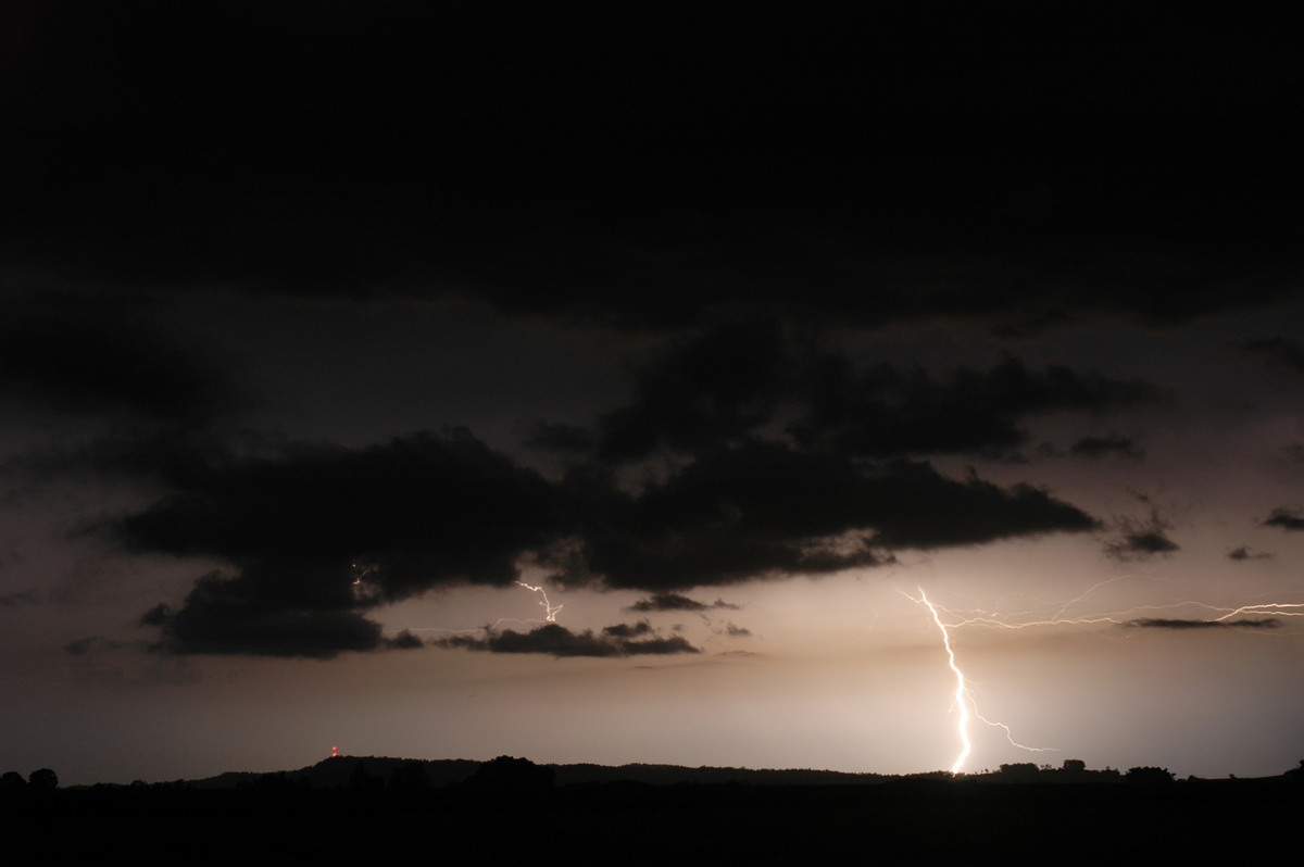 lightning lightning_bolts : Woodburn, NSW   13 February 2006