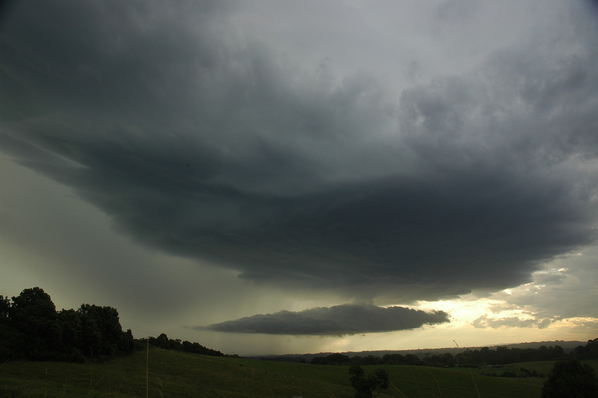 shelfcloud shelf_cloud : Saint Helena, NSW   4 April 2006