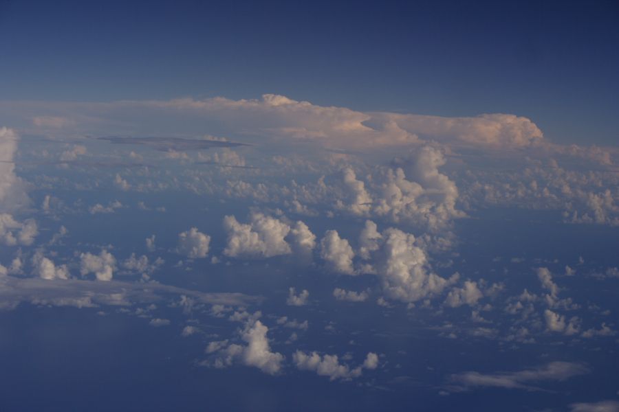 cloudsflying clouds_taken_from_plane : E of NSW, Pacific Ocean   14 April 2006