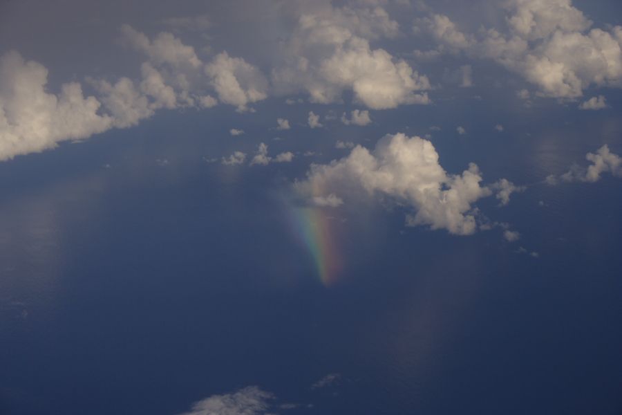 rainbow rainbow_pictures : E of NSW, Pacific Ocean   14 April 2006