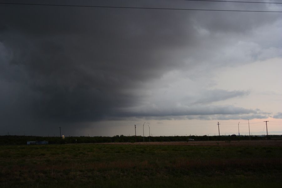 inflowband thunderstorm_inflow_band : E of Sweetwater, Texas, USA   28 April 2006