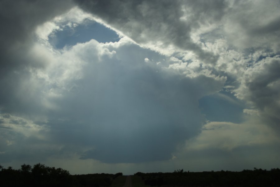 thunderstorm cumulonimbus_incus : Matador, Texas, USA   3 May 2006